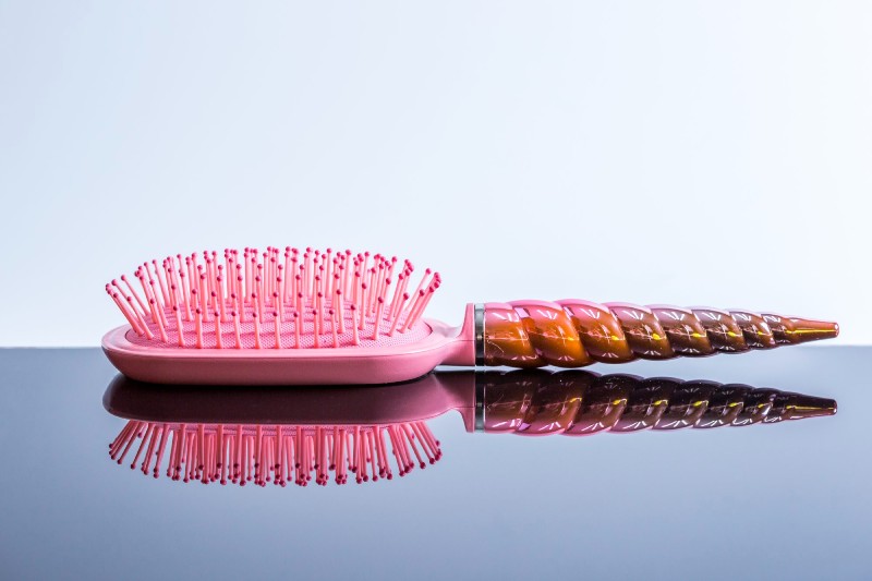 How To Choose The Perfect Wet Brush According To Your Hair Texture?